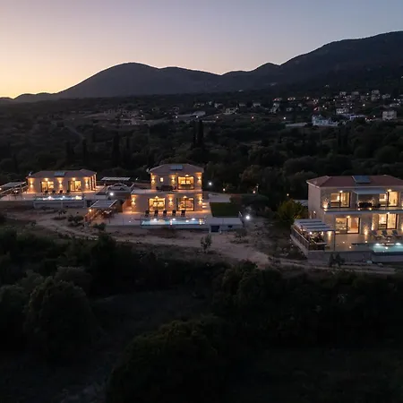 Kefalonia Stone - Petros Kefalonica