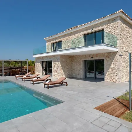 Kefalonia Stone - Petros Kefalonica * Trapezaki (Kefalonia)